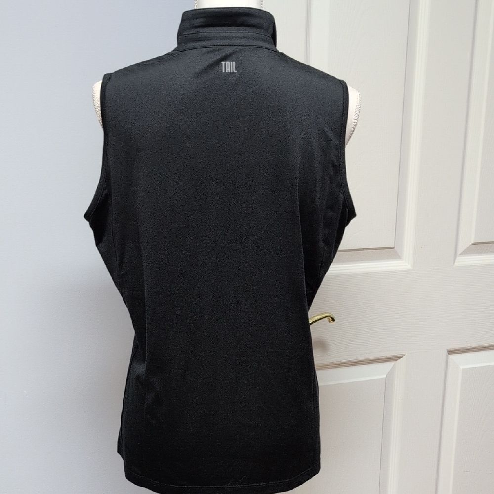 Tail Activewear Sleeveless Polo Black Hidden Zipper High Collar/Foldable Size L - Picture 2 of 7